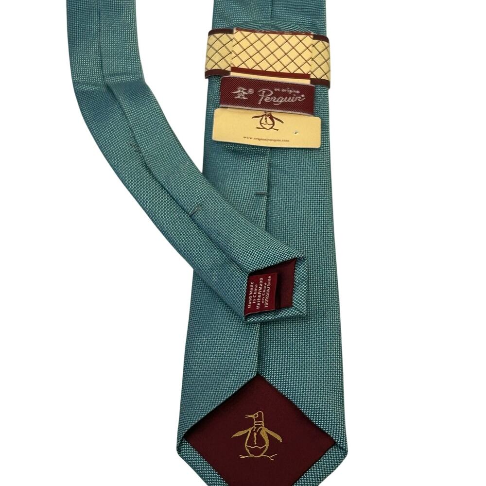 NWT Original Penquin silk necktie embroidered penquin logo